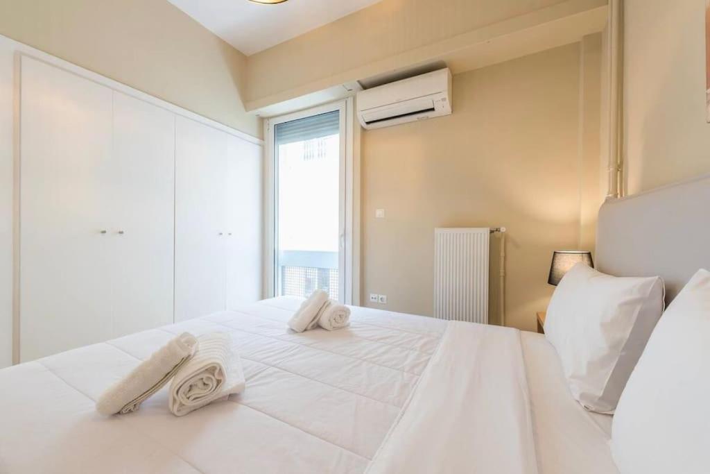 Syntagma H&B Apartment Atene Esterno foto